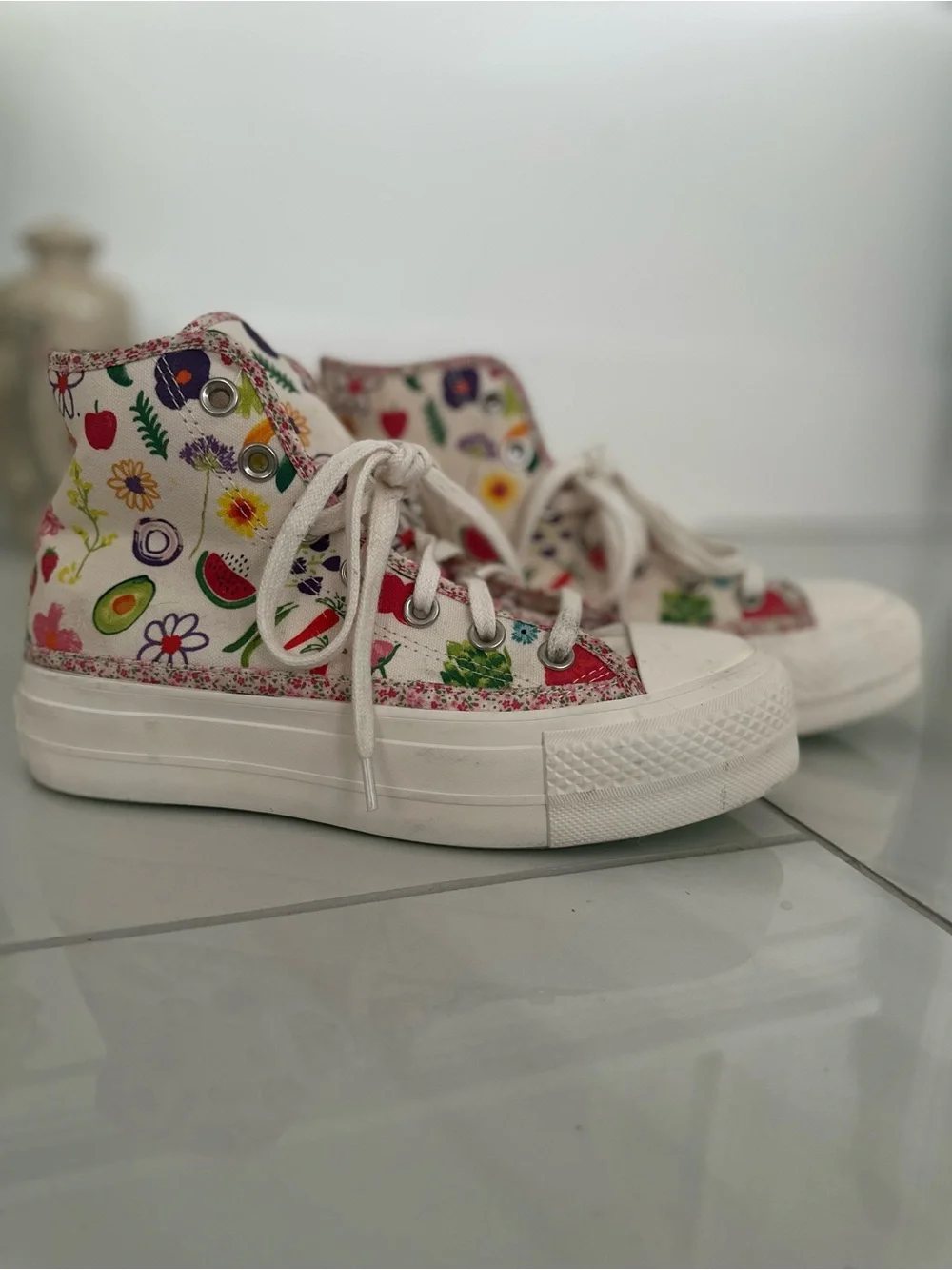 Converse Chuck Taylor All Star Lift Platform High Top Sneakers Women's US 6/UK 4